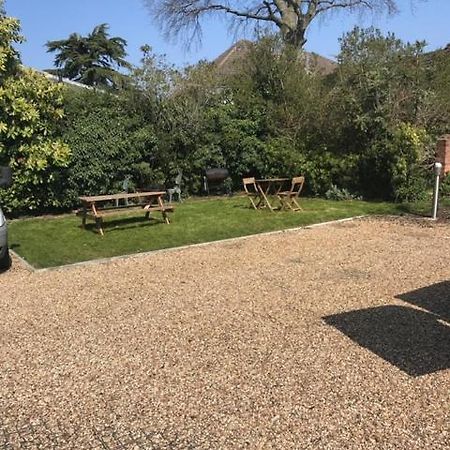 Berkshire Serviced Apartment Helena 12 Reading Exteriör bild